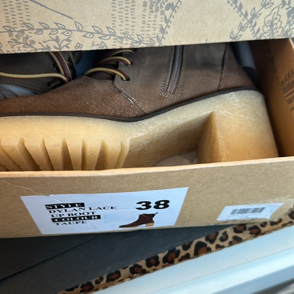 Free people Dylan lace up boot - Picture 3 of 3